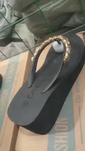 [Free Shipping] 2026 Thick-Soled Rhinestone Flip-Flops For Women New Summer Style Non-Slip Height-Increasing Stylish Beach Sandals For Women