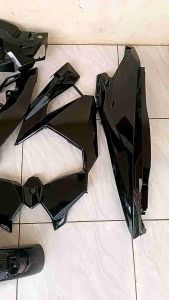 Full Body Cover Halus Honda Vario 125 & 150 Tahun 2015-2017 Hitam Glossy