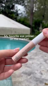 Eyeshadow Primer – Waterproof Long-Lasting Formula with Hyaluronic Acid    Hydrating Eye Primer for Crease-Free Eyeshadow Wear - Lightweight Non-Greasy Formula for Smooth Wrinkle-Filled Eyelids