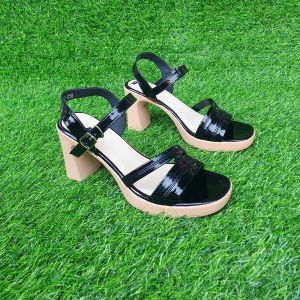 Giày Sandal nữ cao gót 8cm thời trang TRường Hả da bóng màu đen đế PU nhẹ SD146Đ