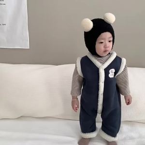 Childrens Winter Warm Clothes Korean Style Baby Outwear Autumn and Winter Outfits Boys Plush Vest Jumpsuit