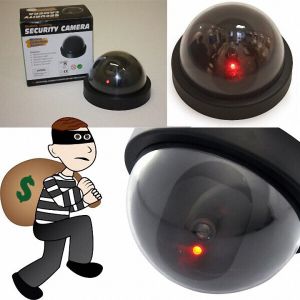 Camera Giả Hỗ Trợ Quản Lí Nhân Viên Người Trông Trẻ Chống Trộm Có Đèn