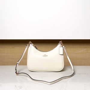 original womens bag teri25 armpit bag floral chain bag shoulder bag versatile crescent bag ct257 size: 29*23*8cm