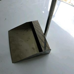 Đồ hốt rác inox  hàng dày 1 li  chất lượng .Gồm loại tay cầm ngắn và tay cầm dài Đồ Hốt Rác Cho Gia Đình - Lazada