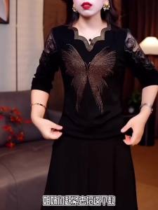 Autumn New Fashion V-neck Rhinestone Hollow Out Shoulder Stylish Versatile Plus Size Elegant Slimming Mothers Clothes Womens Tops