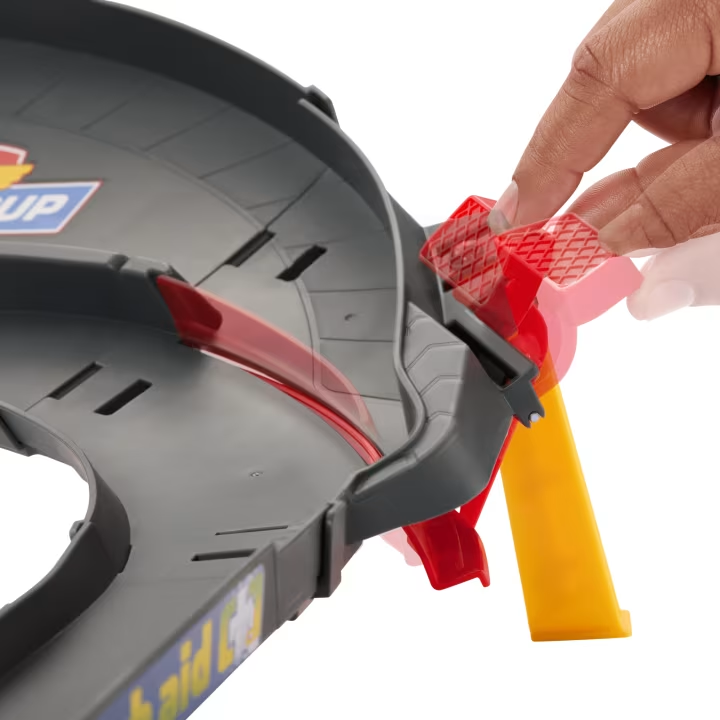our pigmented loose #eyeshadow is #madeinusa 🇺🇸... นำเข้า 🇺🇸 ซิ่งเต็มสปีดDisney and Pixar Cars NASCAR Lane Change Race ...