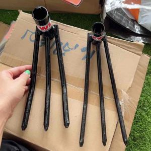 ขนาด: เหล็กซ่อมข้าว ใหญ่ เหล็ก 4หุลเต็ม / เล็ก เหล็ก3หุลเต็ม ไม่งอ ทนทาน สมบูรณ์แดง สีทอง คราด, คราดย้ายข้าว, คราดซ่อมข้าว,