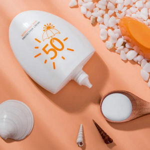 Sunscreen Wajah SPF 50 PA+++ 60ml  SunBlock Tahan 12 Jam Anti UV LA065