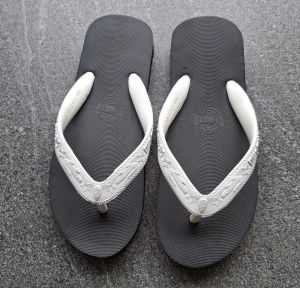 dép xỏ ngón nam hàng thái lan nhập khẩu chất liệu mềm mang êm chân rất bền size từ 38-43.