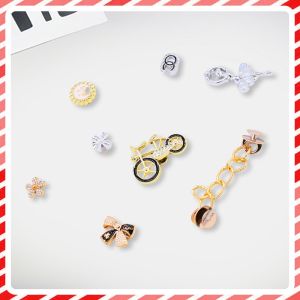 FGMM Aksesori stiker pesona sandal 3D kartun cocok untuk dekorasi pesona sandal yang dapat dilepas