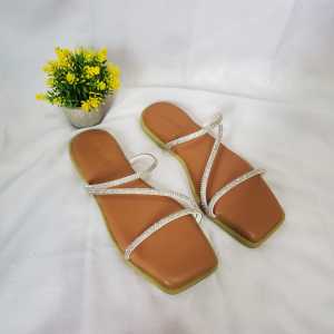 DSANDALS-Sj001 Renata sendal teplek wanita kekinian