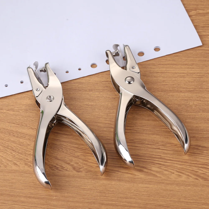 Acme United ACM00588 One Hole Punch Acme United ACM00588 One Hole Punch