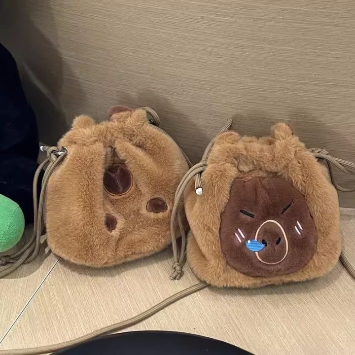 Plush Capybara Drawstring กระเป ๋ าถือสําหรับผู ้ หญิงน ่ ารักสําหรับ ...
