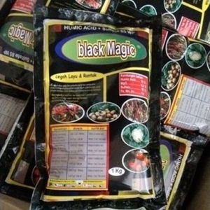 Asam humat Black Magic kemasan 1kg-Pupuk pembenah tanah