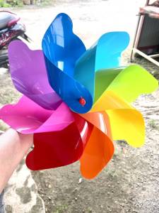 กังหันลม8ใบพัดสีรุ้ง รุ่นดอกไม้ กังหันลม 8 ใบพัด - Lazada