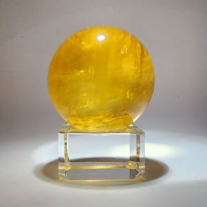(SG Seller Ready Stocks) Top Grade Natural Yellow  Calcite Ball with Cat Eye Effect 3.2+cm