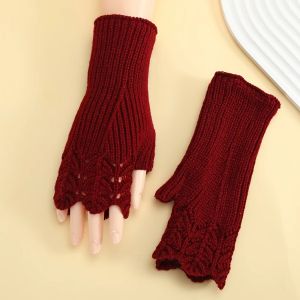 PHANT Vintage Knitted Gloves Half Finger Hollow Out Crochet Flower Mittens Soft Korean Style Fingerless Gloves Girls