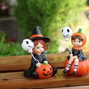 2Pcs Halloween Decors Resins Witch Holding Ghostly Balloon Figurines With Intricate Detailing For Table Shelf Displays