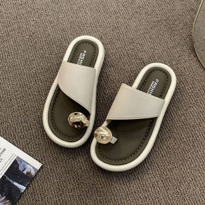 [Free Shipping] WomenS Thick-Soled Slippers For Outdoor Wear 2026 Summer New Fashion Versatile Metal Flat Slip-On Beach Sandals