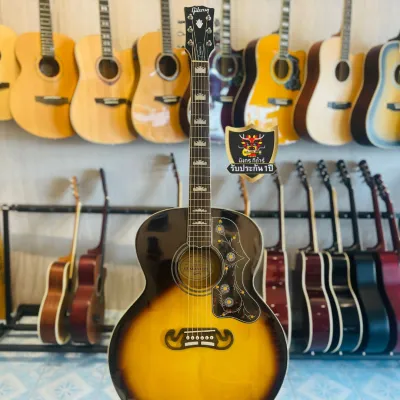 J200 Gibson เทียบเท่า กีตาร์โปร่ง มาตรฐาน ขนาด42นิ้ว เสือเมเปิ้ลลายเปลวไฟไม้สนแข็ง