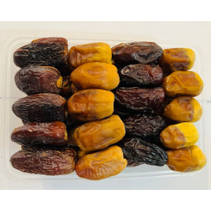 4 Varieties of Saudi Dates (Medjool Sheshi Sagai Sabaka) Holiday  450 grams