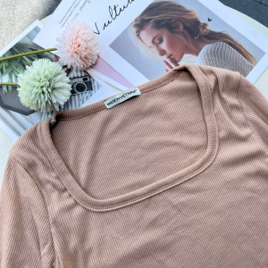 Áo thun trơn dài tay cổ vuông vải thun dáng ôm body thời trang hot trend 2022 dễ mặc dễ mix đồ