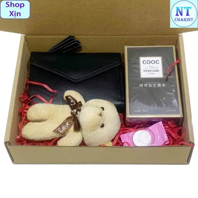 Quà tặng nữ gồm có ví cầm tay mini nước hoa pháp cooc hương thơm dịu có bó hoa nhỏ xinh và khăn nén tiện lợi set quà tặng sinh nhật ngày lễ ngày kỷ niệm