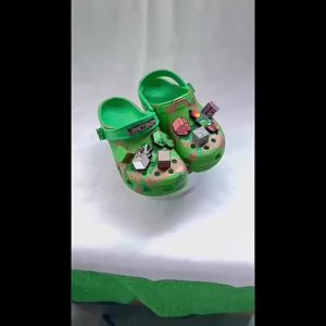 Cartoon Minecraft parent-child summer clogs slippers beach sandals mens and womens thick-soled casual shoes couples style