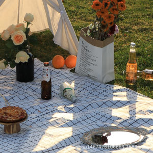 Picnic Mat Waterproof Outdoor Camping Seaside Beach Mat Cloth Foldable Berkelah