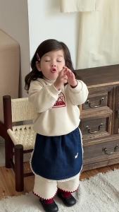 Childrens clothing 2025 Korean-style childrens clothing for autumn and winter baby clothes winter wear girls fleece-lined sweatshirt set