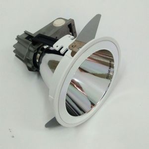 โคมไฟดาวน์ไลท์ รุ่น LMDL-693 ขั้ว E27 ก 15 ส17.8 ซม. โคมเปล่า