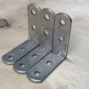 Ke góc vuông chữ L bản rộng 1.5cm ( 5x5x1.5 cm )