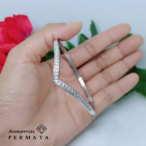 Gelang Fuji Titanium Viral Murah Permata Later V Simpel Ala Korea Terbaru 2024