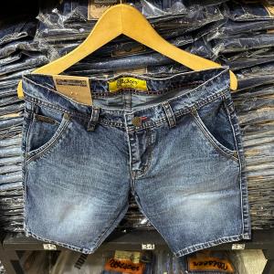 MC WISCER Celana Pendek Pria Jeans Model Skinny Bahan Denim Diatas Lutut Desain Polos Tidak Luntur