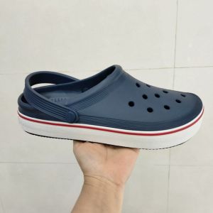 Giày sục crocs chuẩn xịn chống hôi chân nhựa tế bào êm mềm đúc liền khối siêu bền đi mưa lội nước đi biển Crocs band clean clog màu navy