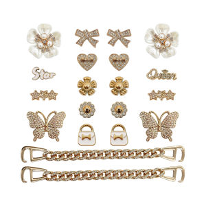 20Pcs Crocs Jibbitz Charms Gold Luxury Style Diamond Inlaid Butterfly Love Shoe Flower Detachable Shoe Buckle Chain Decoration for Crocs