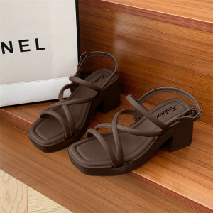 Qkkshop ห้ามพลาด รองเท้าแตะแฟชั่น คุณสาวๆอย่าช้าเสริมส้น 2.8 นิ้ว น้ำหนักไม่หนักมาก มีสีให้เลือกเยอะถึง 5 สี กับราคาที่บอกเลยว่ายังไงก็คุ้ม จะออกงานหรือถ่ายรูปก็เข้ากับทุกชุด รุ่นนี้ควรมีจริงๆ