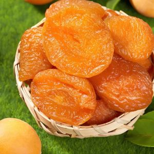 Sweet Soft And Chewy Sun-Dried Red Apricots No Additives No Pits