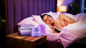 MYTH-Dreamy Overnight Toning Whip Firming Cream Kem làm săn chắc và da trong khi bạn ngủ - Giúp làm săn chắc da lỏng lẻo ở vùng bụng mông cánh tay và đùi kèm dụng cụ Gua Sha.