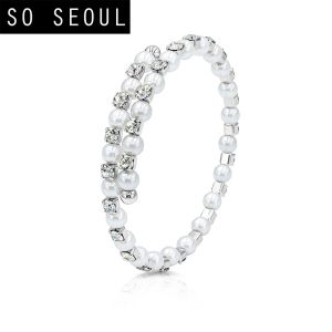 SO SEOUL Quinn Pearl in White Classic Single Row Austrian Crystal Spiral Adjustable Open-End Bangle