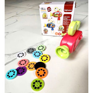Đồ chơi Toy máy quay phim chiếu hình 12 chủ đề 96 hình giúp bé khám phá thế giới