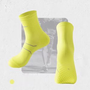 Cotton Running Socks Mid Cut Towel Bottom Basketball Socks Breathable Sports Socks Cycling Socks