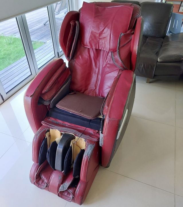 Okawa massage online chair