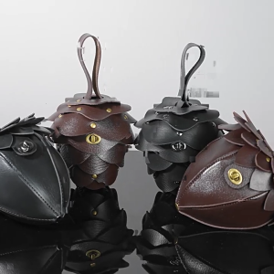 Retro Mini Pinecone Wallet Strong PU Construction Compact Portable Design With Adjustable Belt Clip Fashion Accessory