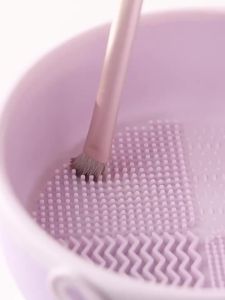 Makeup brush cleaning storage bin drying rack tool bowl cleaning brush cleaning box cleaning tool