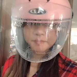 Mũ bảo hiểm xe máy tấm che chống sương mù kính trong suốt chèn không thấm nước phim quang học Mũ bảo hiểm tấm che chèn phụ kiện xe máy