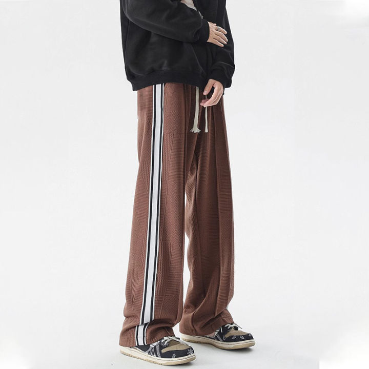baggy%20pants%20pria%20panjang%20kaki%20lurus%20longgar%20untuk%20pria%20%20olahraga%20gaya%20yang%20sama%20celana%20celana%20panjang%20pria%20%20gombrong%20pria%C2%A0celana%20pria%20korean%20style%C2%A0celana%20trening%20panjang%20pria%20celana%20%20kasual%20kaki%20lebar%20retro%20celana%20-%20Image%203
