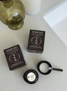 Kem mắt Sekkisei CLEAR WELLNESS Vitalizing eye cream (15g) - Nhật Bản