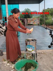 Máy băm rau bèo chuối khúc Phù hợp cho hộ chăn nuôi nhỏ vừa