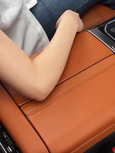 secr For Jetour G700 Central Control Armrest Pad Storage Mat Interior Modification Accessories 7M5T2